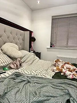 BELLABLACKXUK online show from April 23, 9:06 pm