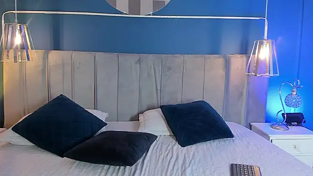  Maccaa  online show from October 23, 1:06 pm