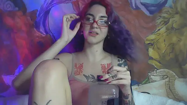 peetitefairy online show from January 17, 5:04 am