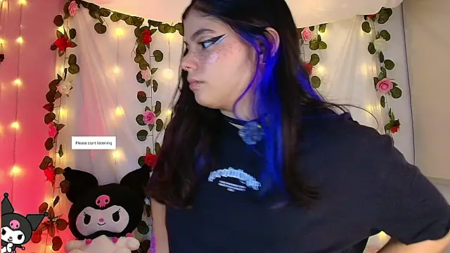 cutee andrea online show from March 15, 2:35 am