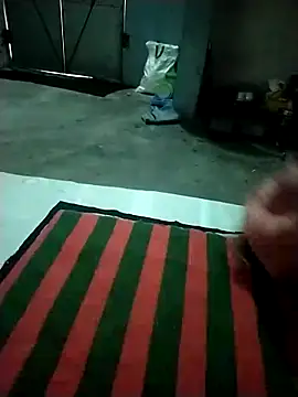 Lovelycpl65 online show from October 31, 4:03 am