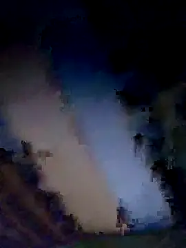 Snapshot of zeousseelphie chatting on October 8, 7:29 pm zeousseelphie online show from October 8, 7:29 pm