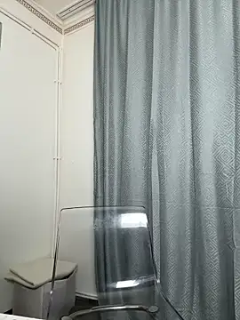 MiaKiittyy online show from February 21, 11:05 pm