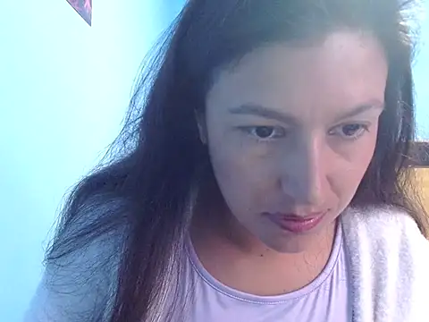 SarahFriendly online show from April 5, 7:57 pm