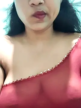 SugarWithSpice online show from May 11, 3:51 pm