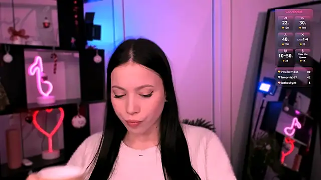 amanda-miki online show from January 8, 4:33 pm