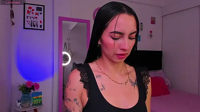 Aryane art  online show from February 5, 8:01 pm