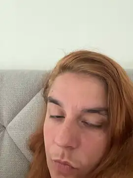 hottyFcup online show from June 19, 5:55 am