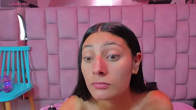  Luna Bennett online show from March 19, 7:51 pm