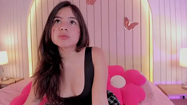 ameliiaa smith online show from October 16, 12:24 am