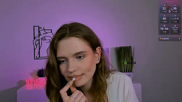 Snapshot of eva_drive chatting on September 12, 11:12 pm eva drive online show from September 12, 11:12 pm