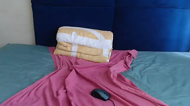 Sexy-Momo online show from November 6, 7:58 am