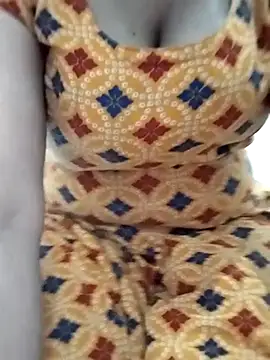 rani8008 online show from March 31, 2:33 am