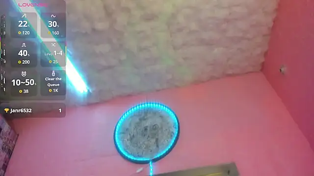 Nicole Rosales online show from February 16, 6:41 pm