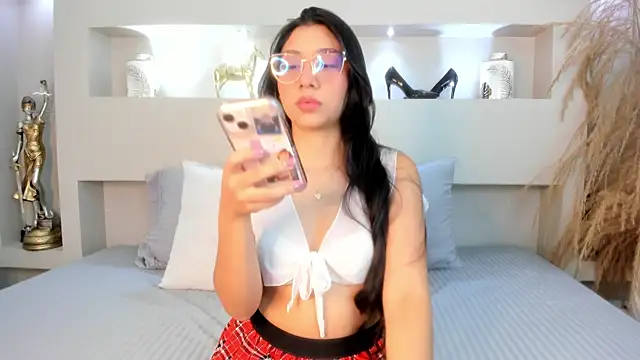 MeryCoors online show from November 21, 1:13 pm