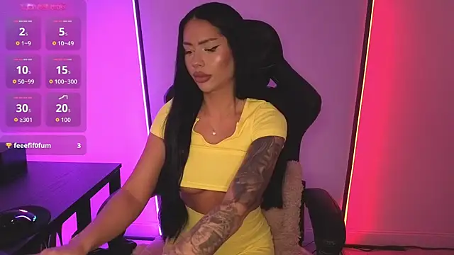 alisonrouge online show from January 6, 8:12 pm