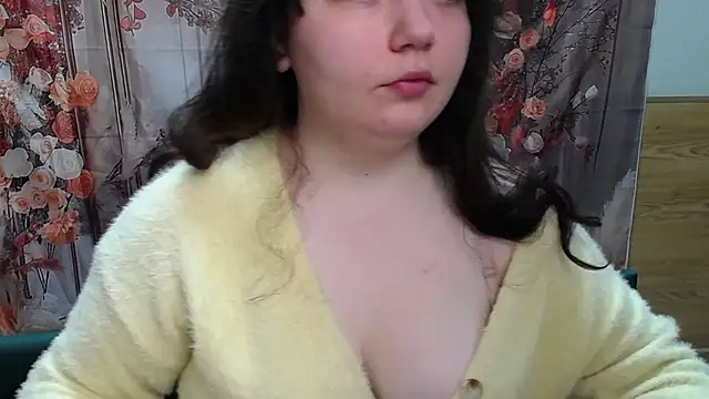 NeonilaLisova online show from March 17, 10:41 am