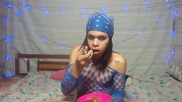 your sexxyGisell online show from March 29, 5:50 am