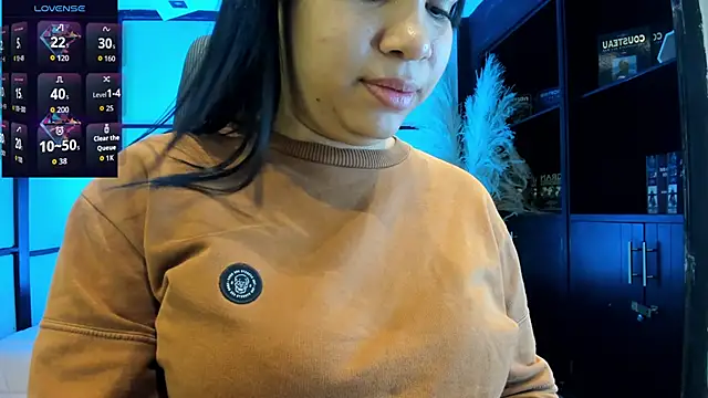 SamaraAnders  online show from April 9, 4:48 am