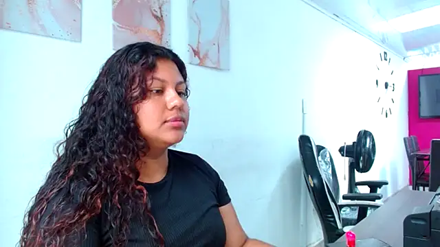 CloeStron online show from February 20, 5:36 pm