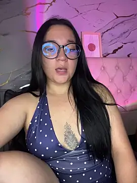 sara roy04  online show from October 2, 4:06 am