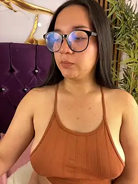 sara roy04  online show from September 10, 4:34 am