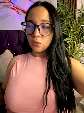 sara roy04  online show from September 24, 4:22 am