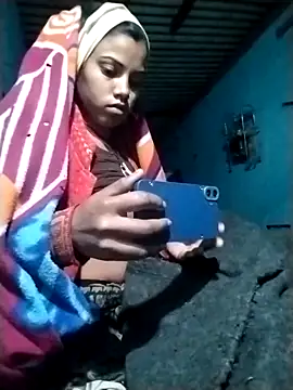 Hot-qwer online show from December 17, 10:03 pm