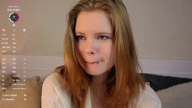 JulietteRain online show from April 10, 7:20 pm