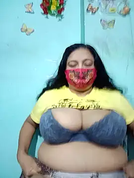 jenyfer709 online show from June 27, 6:14 pm