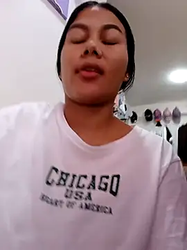 burbuja02 online show from November 5, 2:22 pm