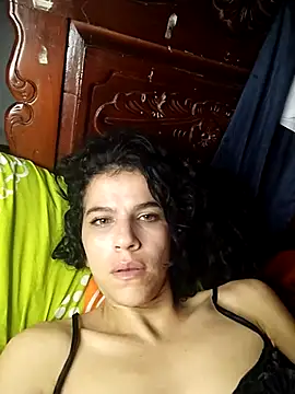 lucerocutte online show from April 8, 4:14 am