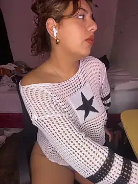 SoftLady S33 online show from March 5, 9:10 pm