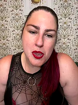 Snapshot of Lacey-BBW chatting on September 16, 9:23 pm Lacey-BBW online show from September 16, 9:23 pm