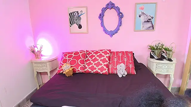 Nahomi Rivera online show from September 20, 12:47 pm