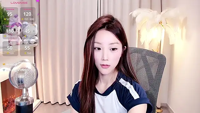 Snapshot of cygj7 chatting on October 20, 1:58 pm cygj7 online show from October 20, 1:58 pm