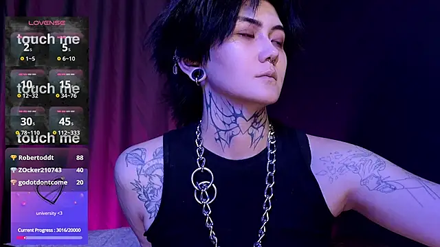 Snapshot of GothXRaven chatting on October 20, 5:16 pm GothXRaven online show from October 20, 5:16 pm
