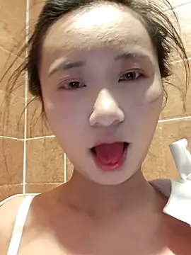 CCAV217 online show from April 6, 7:20 am