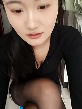 CCAV217 online show from April 15, 6:47 am