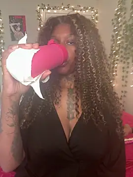 MistiSavannah online show from February 16, 2:06 pm