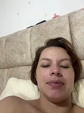 miacarrot online show from June 7, 3:35 am