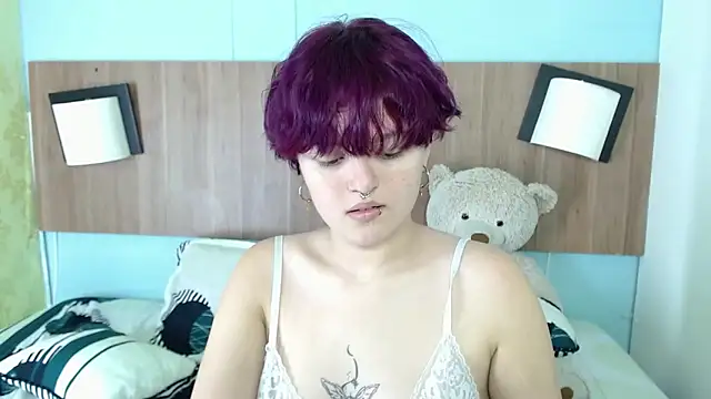 JadeAndJess  online show from September 17, 1:09 pm