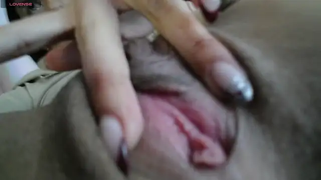 LilybethGray online show from October 31, 1:07 am