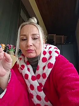 merlyn4 online show from November 10, 12:33 pm