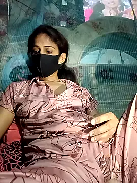 priyastrip314 online show from March 14, 7:04 pm