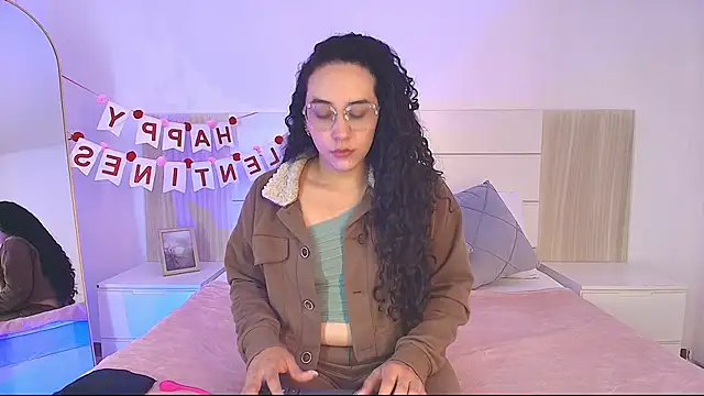 alehia cute online show from February 16, 10:09 pm