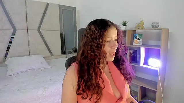 AphroditeSweet online show from September 15, 8:49 pm