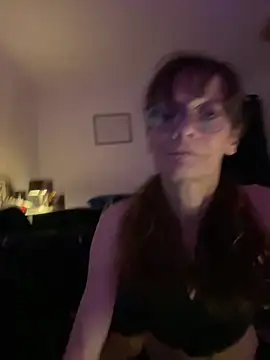 Chris06d22xh online show from March 19, 9:30 pm