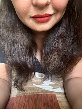 Bhabi Ki Antarvasna online show from September 26, 4:21 am