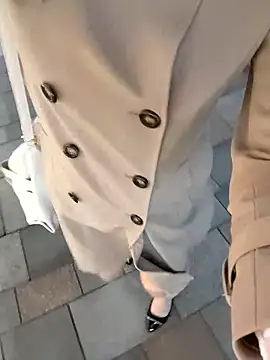 pink-mai online show from April 7, 10:28 am